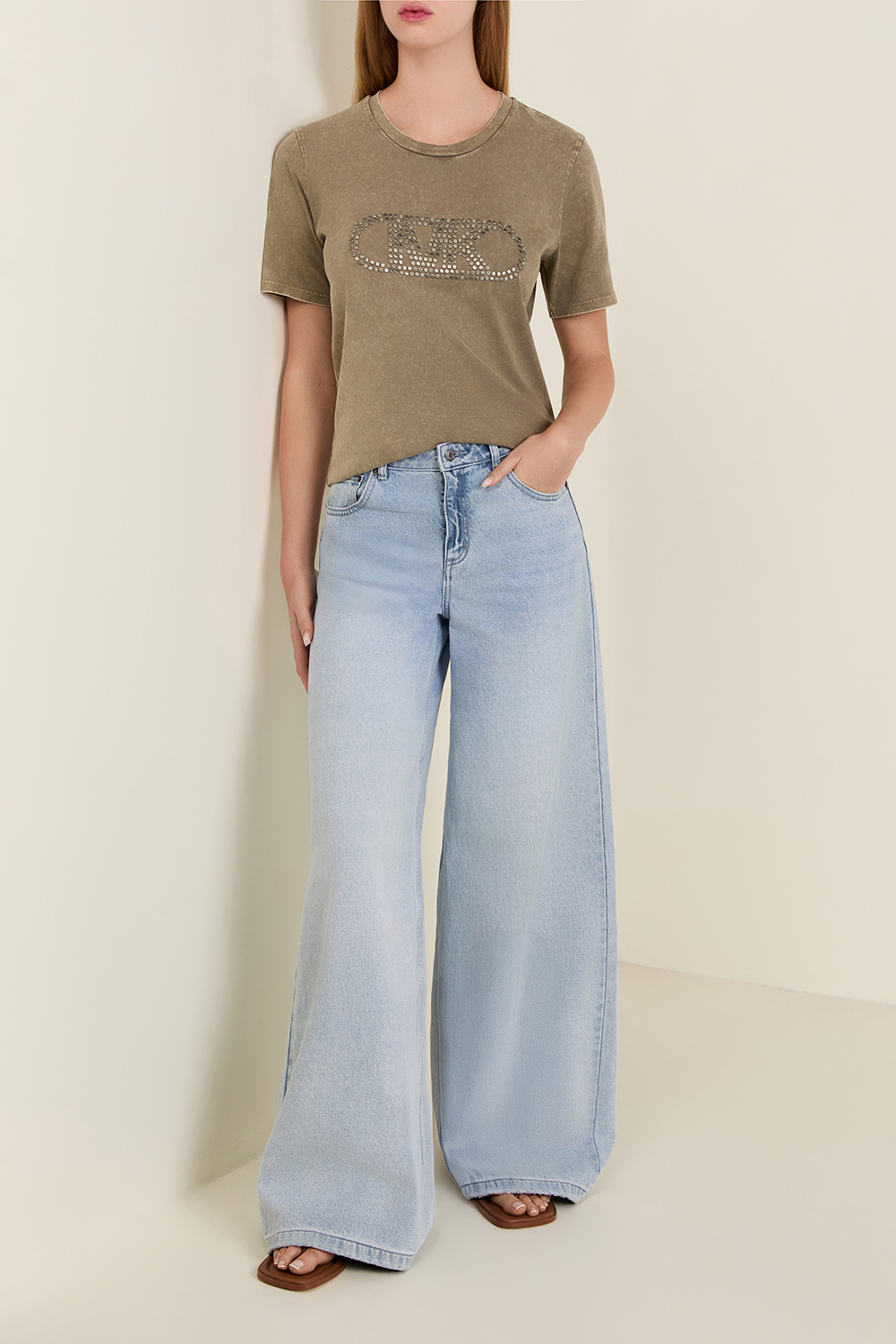 חולצת טי אמפייר